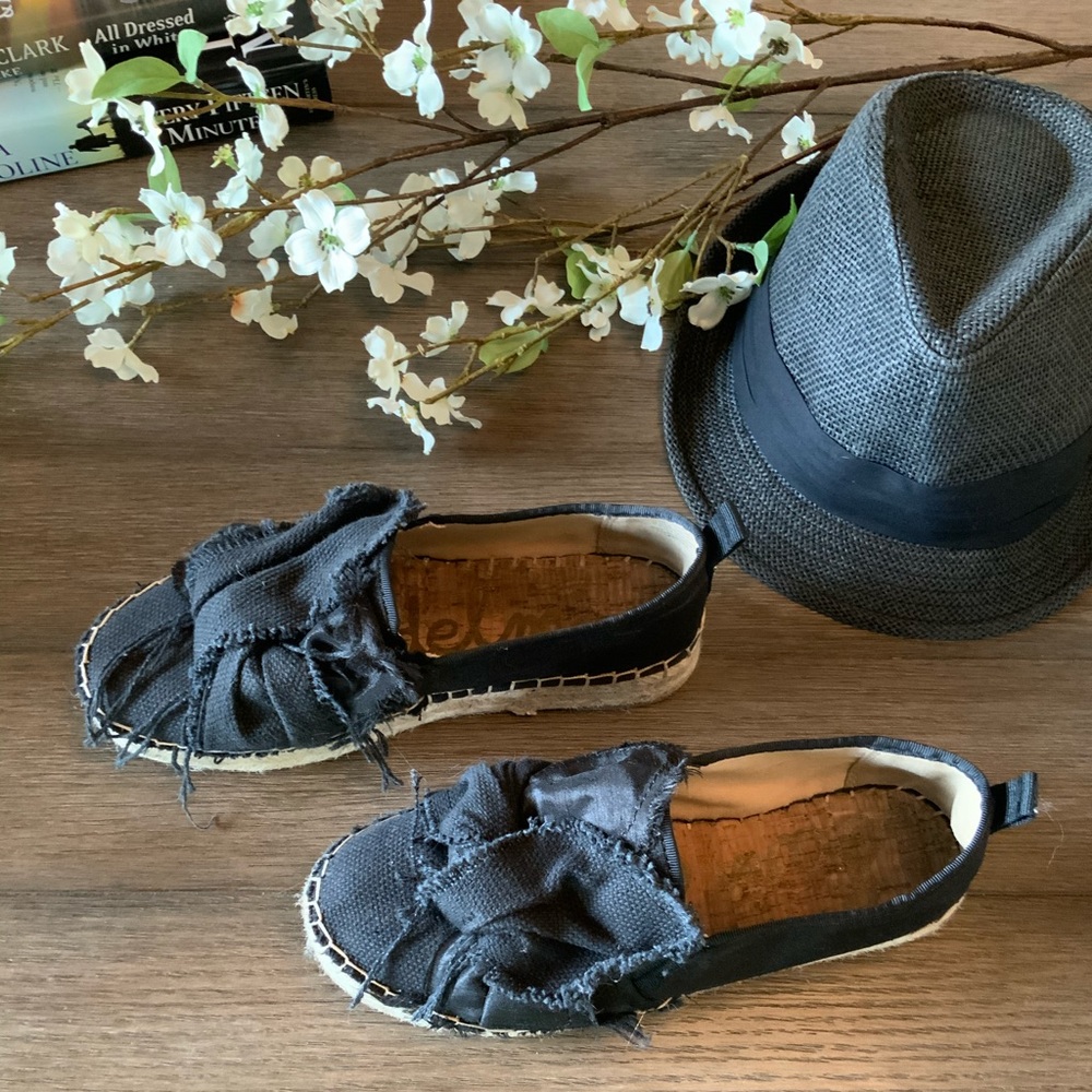 ❌❌SOLD❌❌Sam Edelman